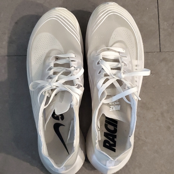 Nike Zoom Fly SP Triple White - Picture 6 of 7